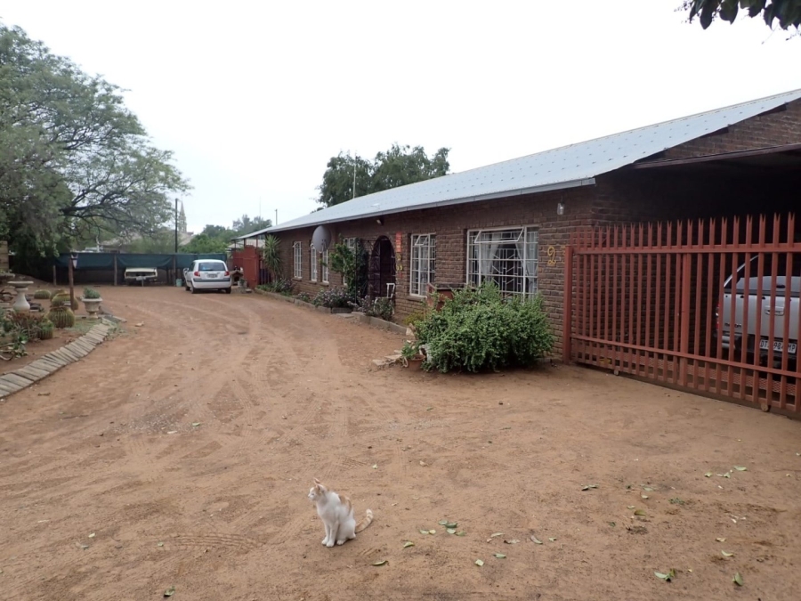 7 Bedroom Property for Sale in Bloemhof North West